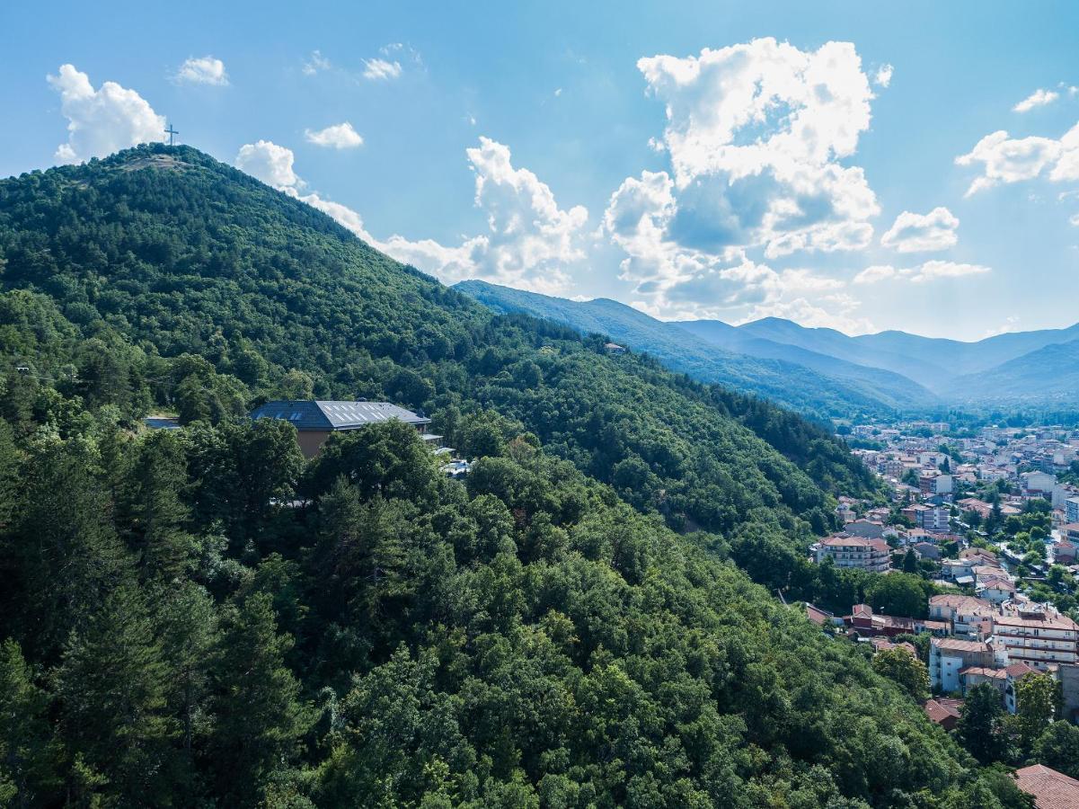 The Lynx Mountain Resort Флорина Экстерьер фото